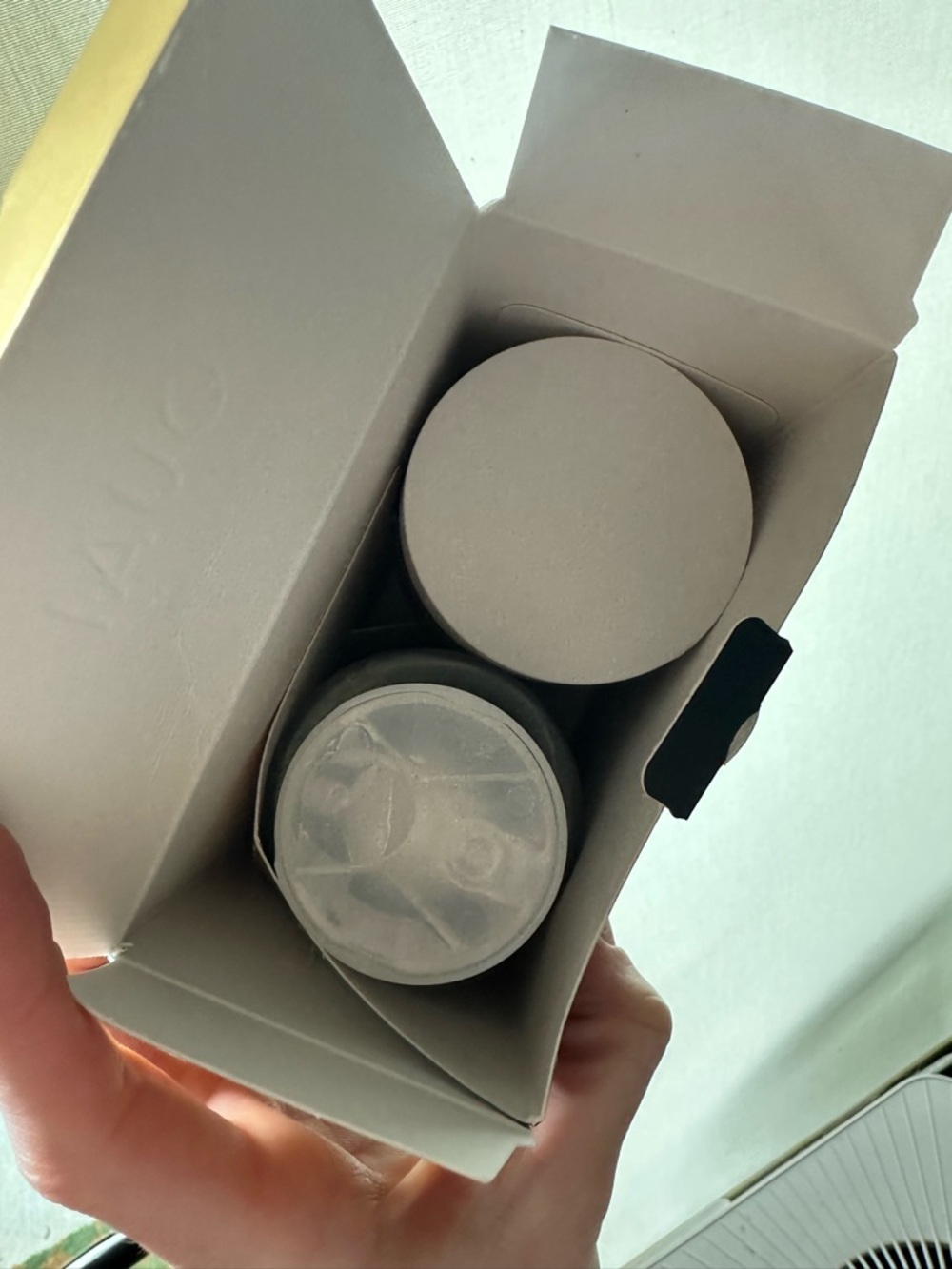 NIB: OUAI Scrub It All A-Ouai Set Detox Shampoo & Body Scrub Kit - Picture 2 of 13